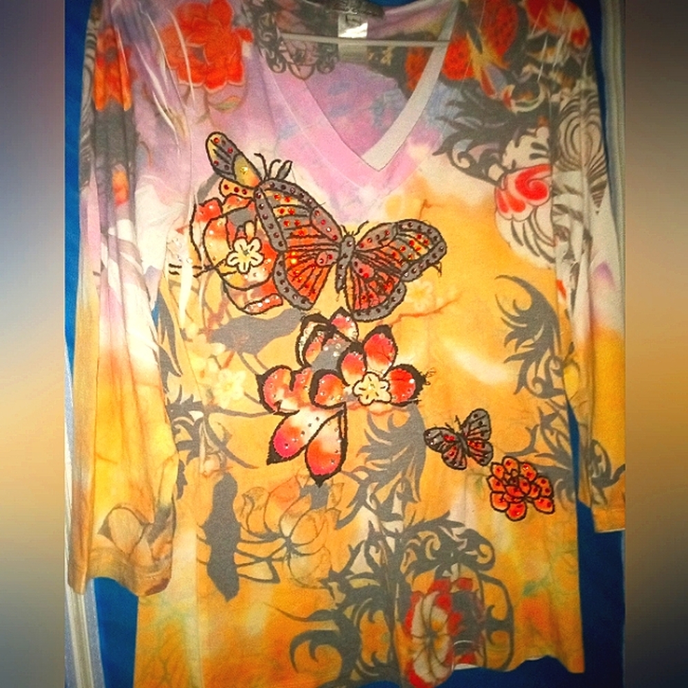 Colorful top with butterfly's and floral print